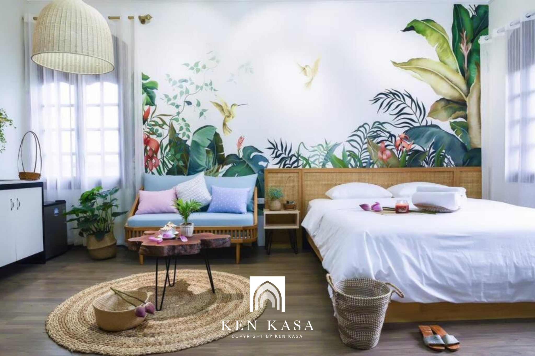 Không gian phòng ngủ tinh tế với không gian xanh tại khách sạn 3 sao ở Hà Nội